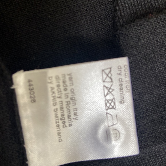 Akris Summer Intarsia Button multicolor cashmere & silk Cardigan - Picture 9 of 14